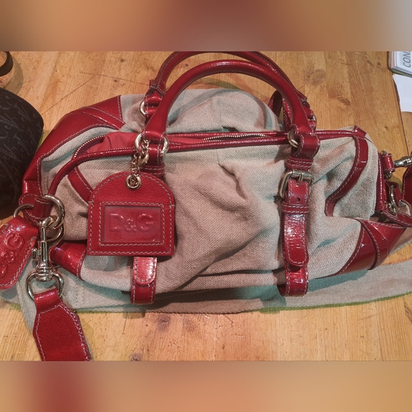 D&G Suzanne Handbag - Picture 5 of 5